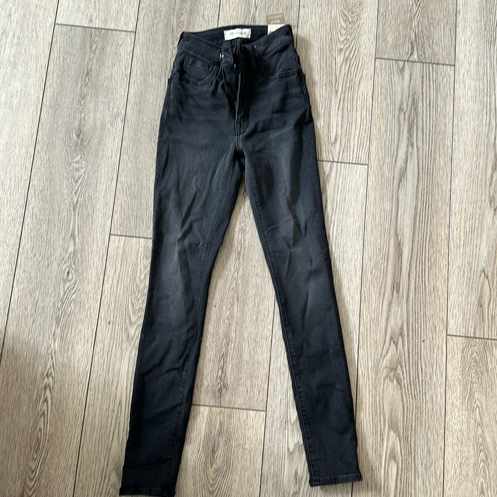 Madewell Curvy Roadtripper Skinny Jeans